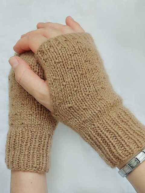 Camelove Wrist Warmers by Pascuali Designs