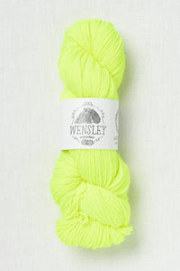 La Bien Aimee Wensley Worsted Buzz