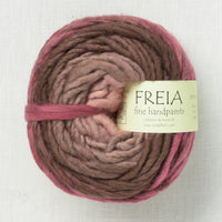 Freia Ombre Super Bulky Rosewood