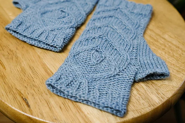 Chickering Sage Mitts by Grace Akhrem