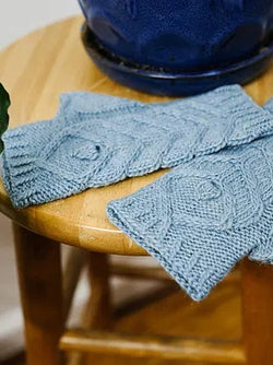 Chickering Sage Mitts by Grace Akhrem