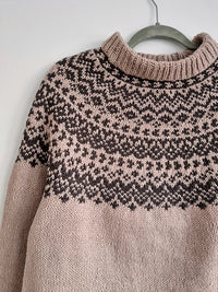 Vargö pullover by Sari Nordlund