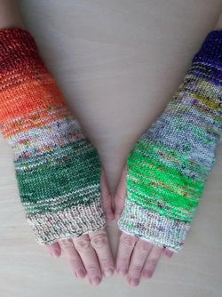 Fast Fade Fingerless Mitts by Molly Klein Design