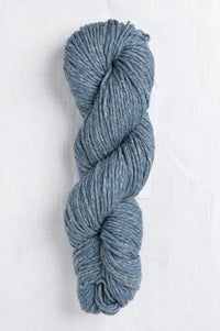 Fyberspates Stolen Stitches Nua Worsted 9904 Unexpected Macaw