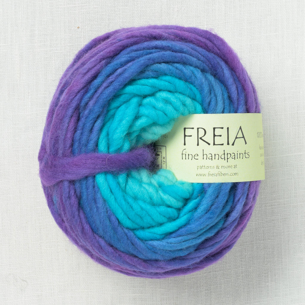 Freia Ombre Super Bulky Blue Velvet