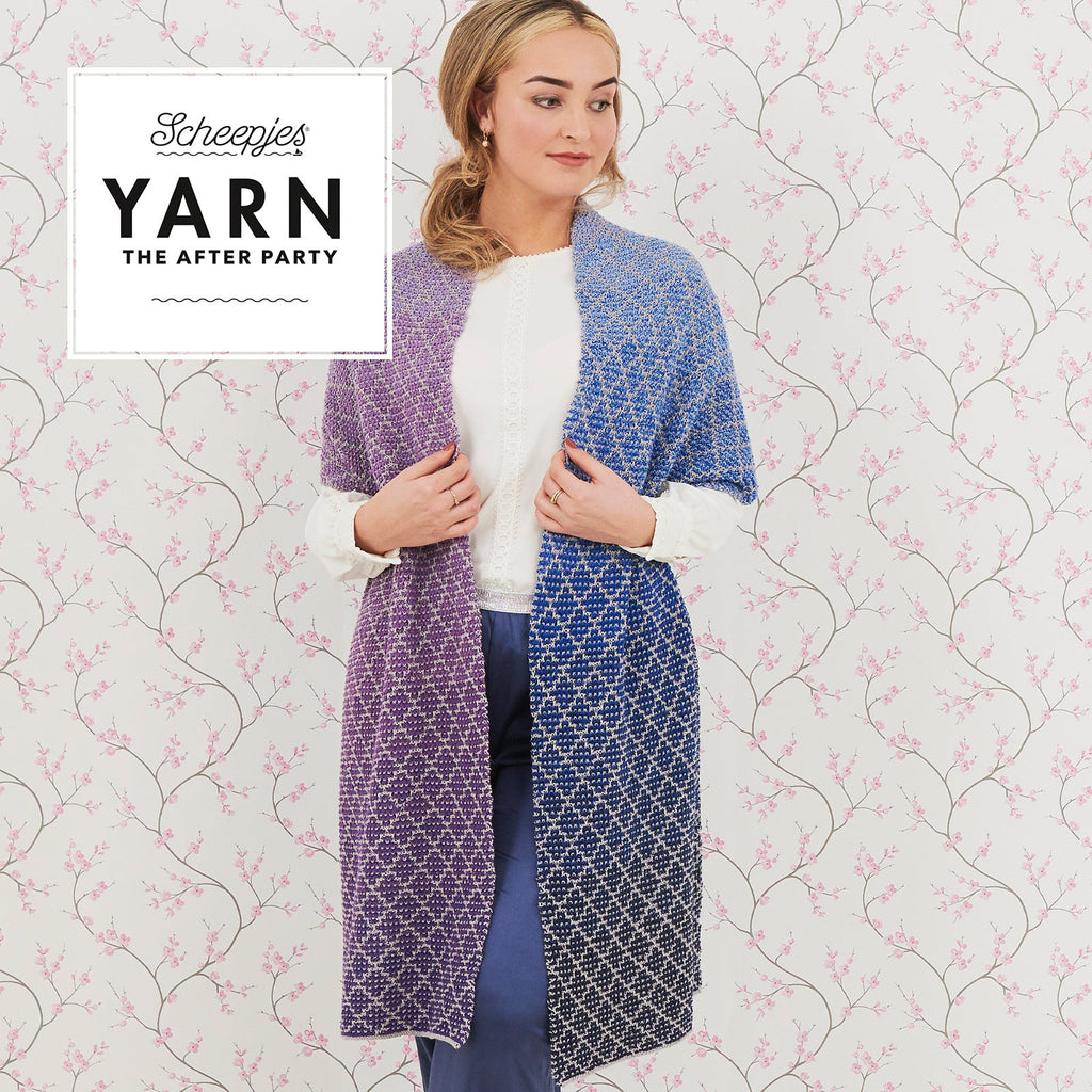 Lavender Trellis Wrap by Margje Enting