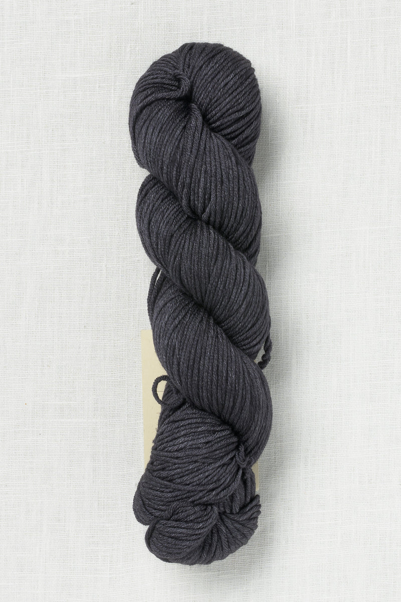 Urth Yarns 16 Worsted N40