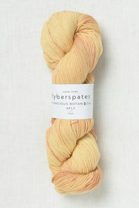 Fyberspates Vivacious Botanical 4 Ply 678 Creamsicle