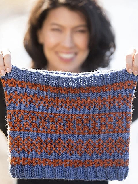 Easy Peasy Stranded Cowl by Shannon Dunbabin