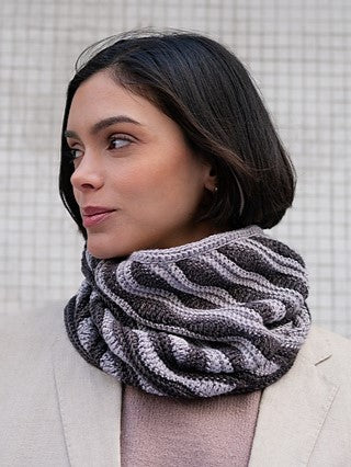 Wave Cowl by Elena Fedotova