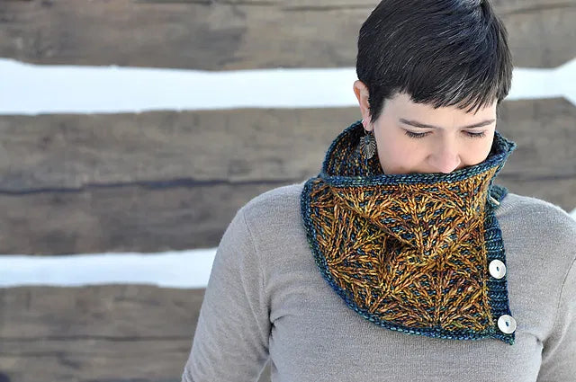 Deco Fans Cowl by Sara Huntington Burch