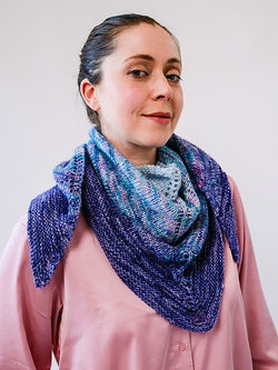 Gradiente Triangle Shawl by Lisa R. Myers