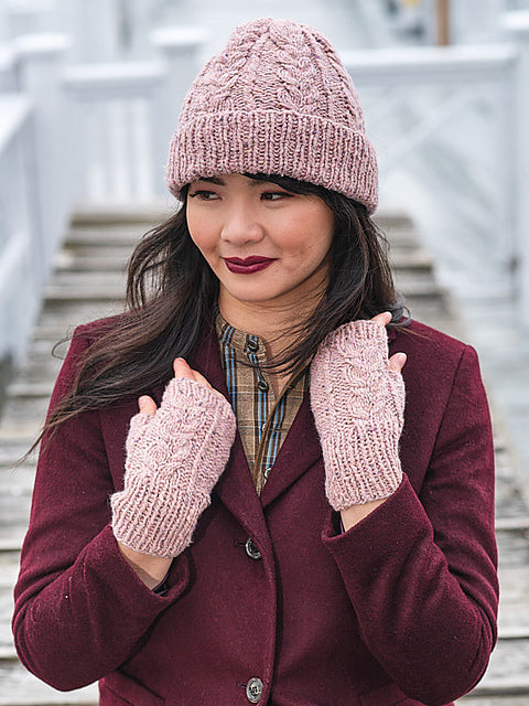 Hudson Hat & Mitts by Brenda York