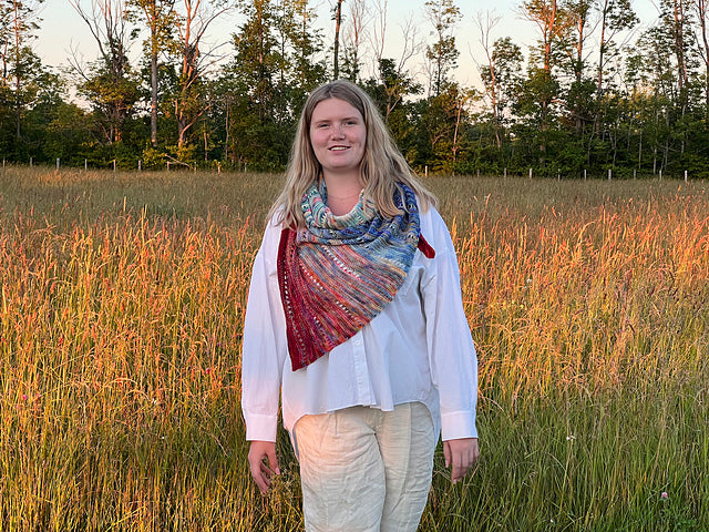 Friendship Shawl by Taiu Landra