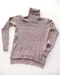 Minimal Pullover by Joji Locatelli