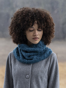 Carina Cowl by Bobbi Intveld