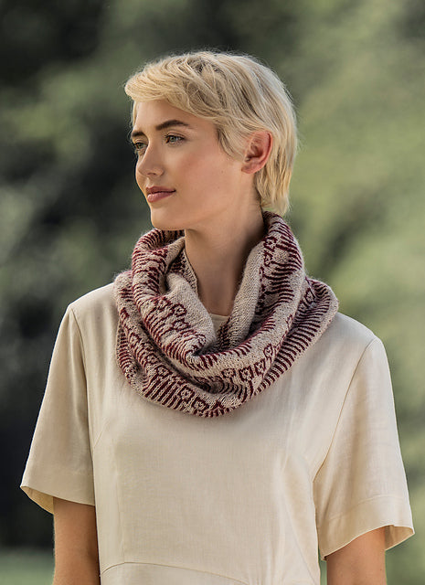 Poppy Fields Cowl by Kelly Forster