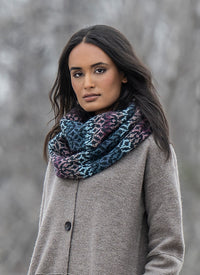 The North Star Cowl by Tess Melnick