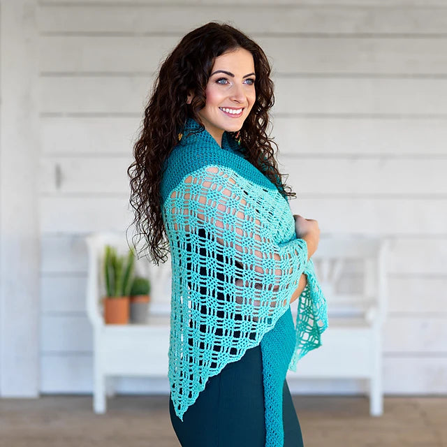 Runswick Shawl by Anna Nikipirowicz