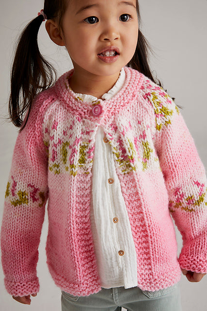 5572 Garland Cardigan by Sirdar