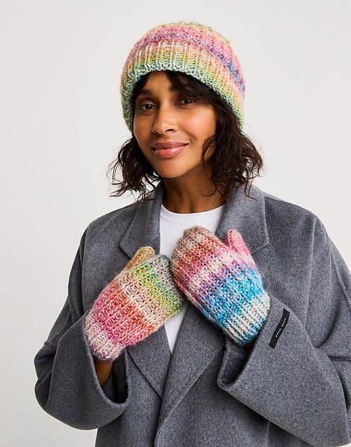 10808 Marbled Hat and Mittens by Sirdar