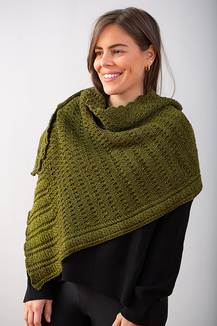 Serpentine Column Shawl by Catherine Salter Bayar