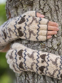 Tortoise and Hare gauntlets by Kate Davies Designs