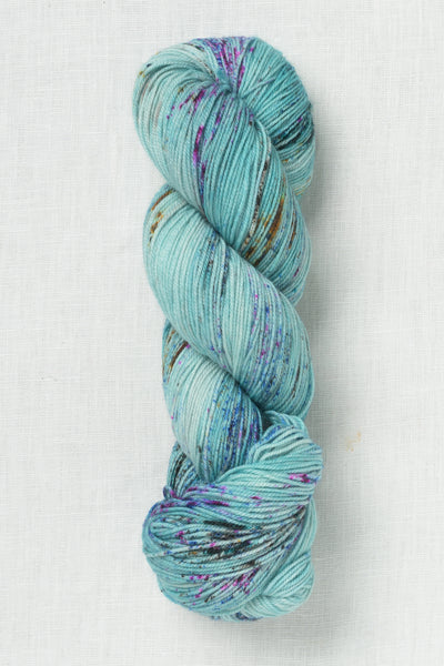 Madelinetosh Twist Light Dopamine