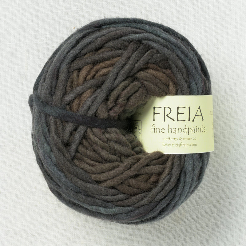 Freia Ombre Super Bulky Anubis