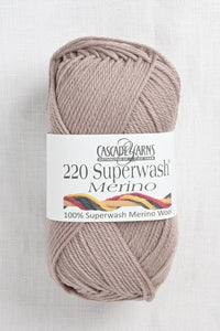 Cascade 220 Superwash Merino 02 Tuffet