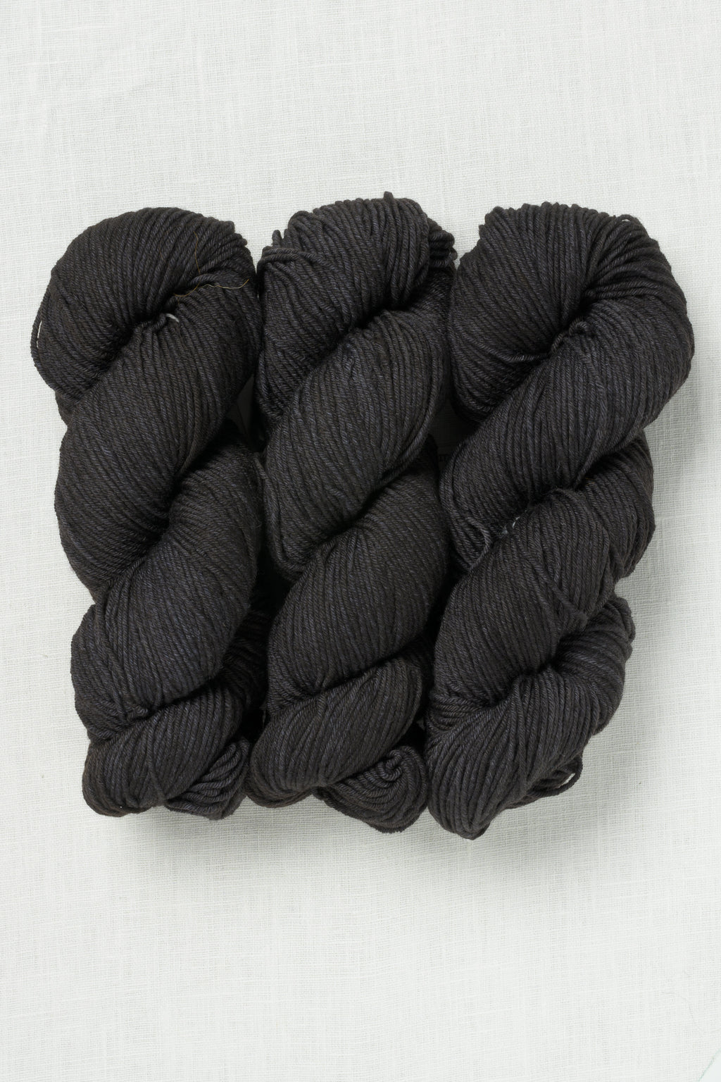 Malabrigo Seis Cabos 179 Black Forest