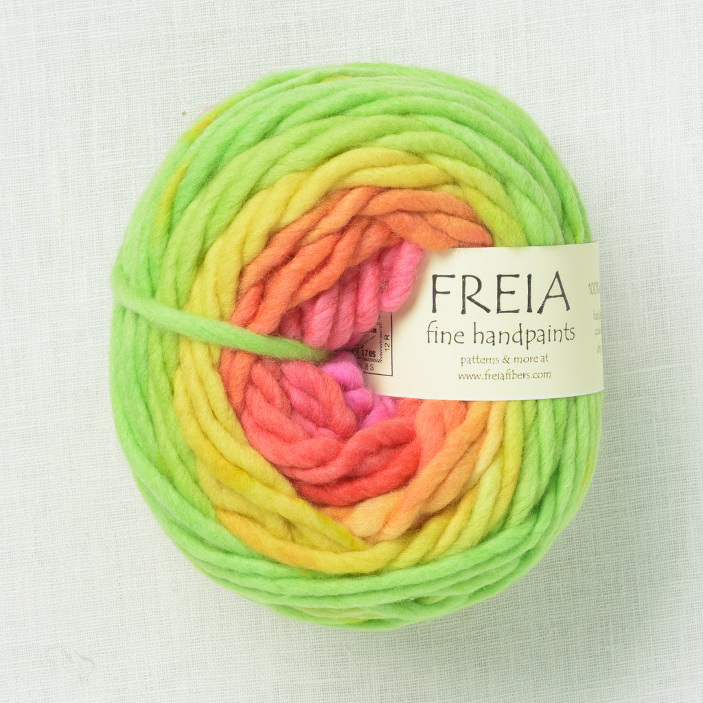 Freia Ombre Super Bulky Melon