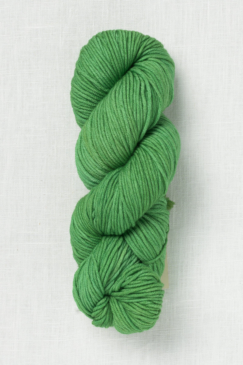 Urth Yarns 16 Worsted G80