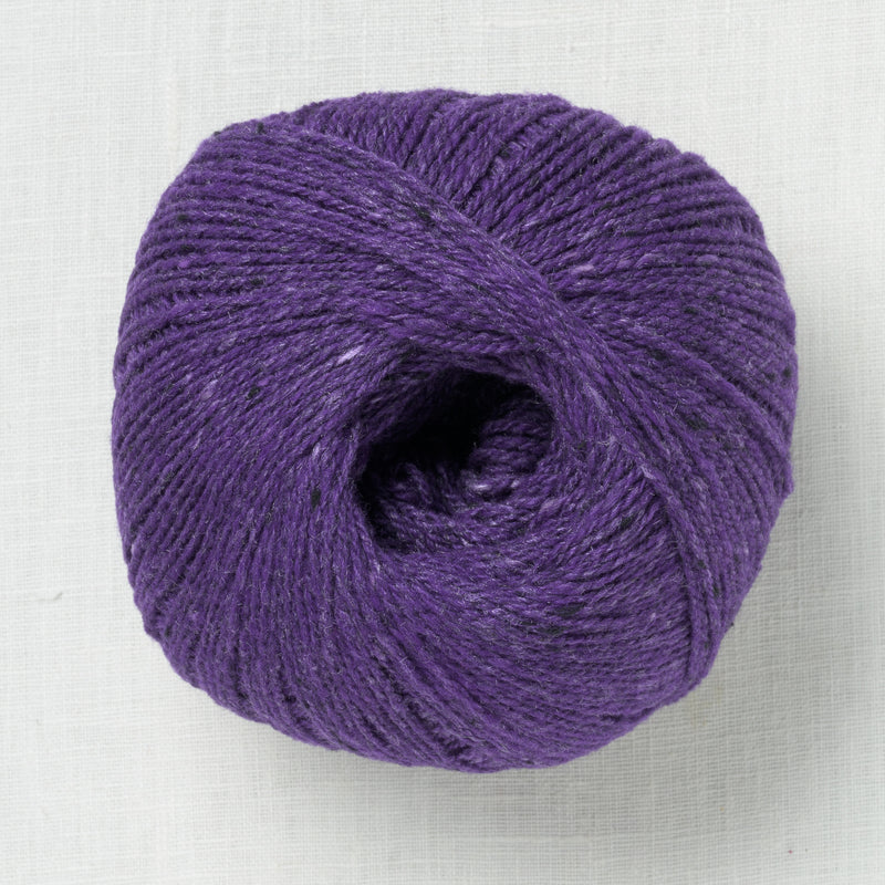 Queensland Collection Kathmandu Fingering 26 Purple Petunia