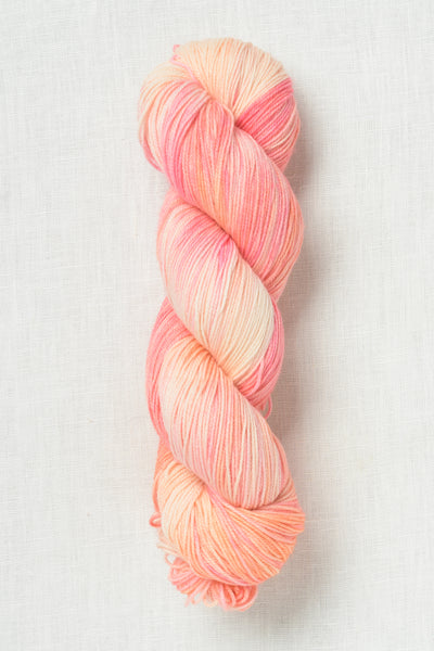 Madelinetosh Twist Light Peach Bellini