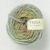 Freia Ombre Super Bulky Chaparral