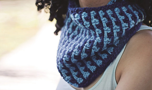 Gotita Cowl by ImagiKnit Design Team