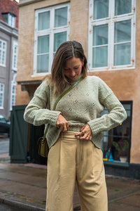 Laine Knits to Wear: Effortless Patterns by Kutova Kika