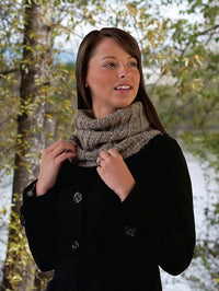 Garter-Ridged Cowl by Ethel Weinberg