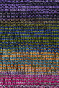 Urth Yarns Uneek DK 6022 swatch