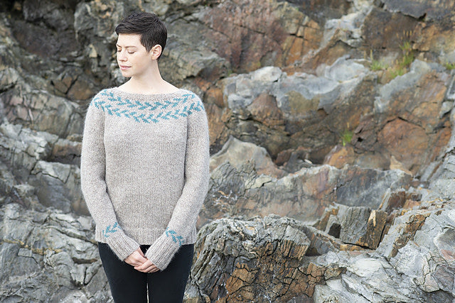 Encompass Pullover