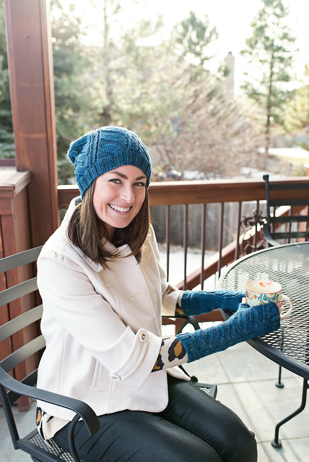 Anuanu Hat & Mitts